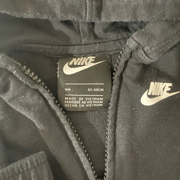 NIKE Baby Hoodie & Pants Set- Black - Picture 2 of 4